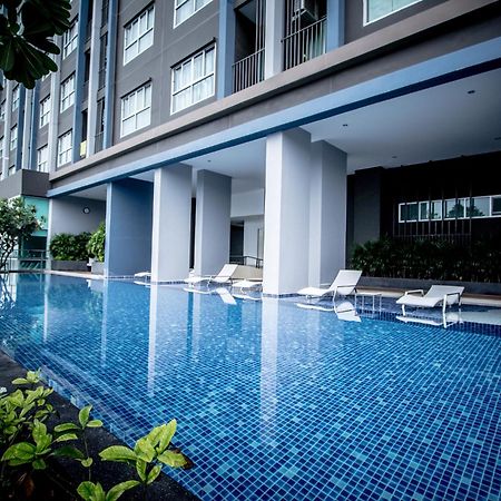 Baan Kiang Fah Apartment By Patcha HHQ Buitenkant foto