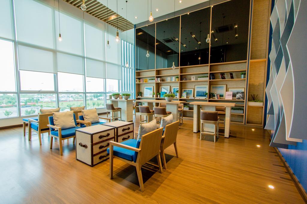 Baan Kiang Fah Apartment By Patcha HHQ Buitenkant foto