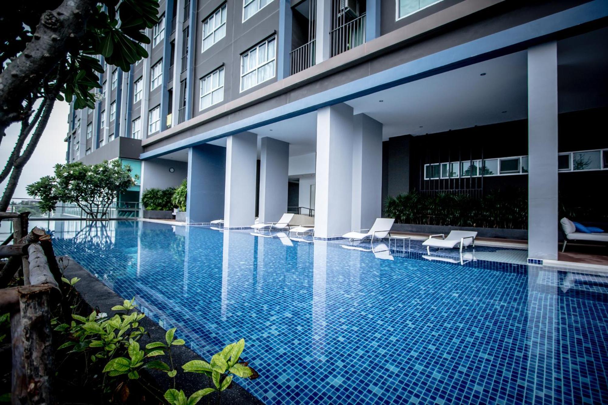Baan Kiang Fah Apartment By Patcha HHQ Buitenkant foto