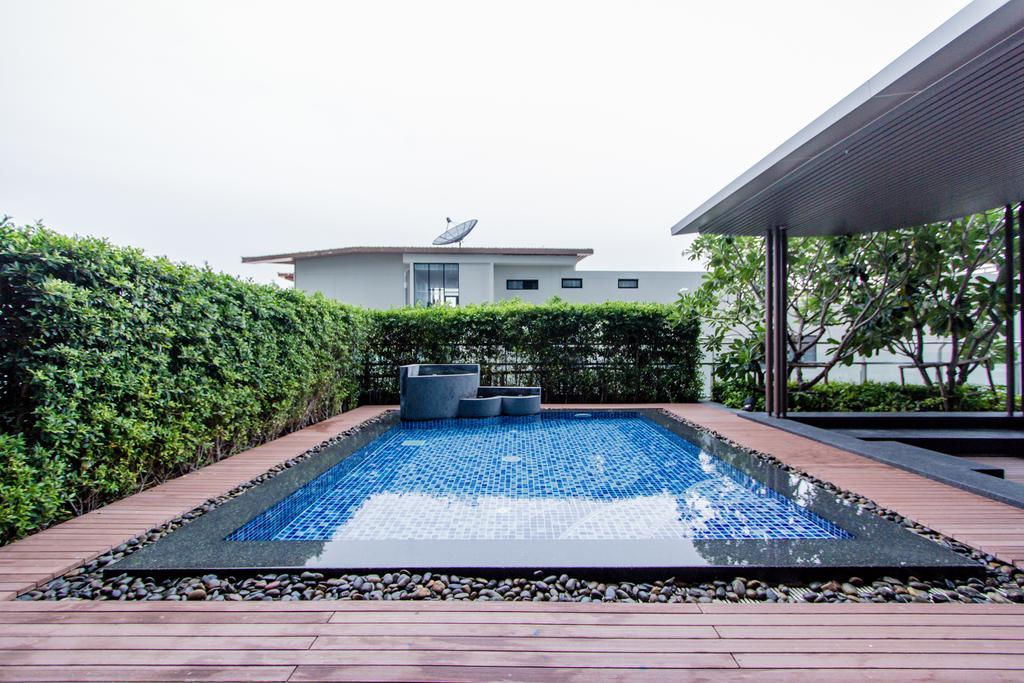 Baan Kiang Fah Apartment By Patcha HHQ Buitenkant foto